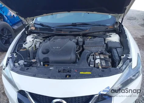 2018 Nissan Maxima 3.5 Platinum z USA, uszkodzony, nr VIN 1N4AA6AP7JC362638